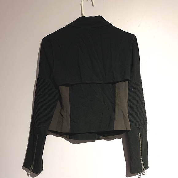 Aritzia Wilfred Montesson Jacket multicolored black and olive green size 2 - Picture 8 of 12